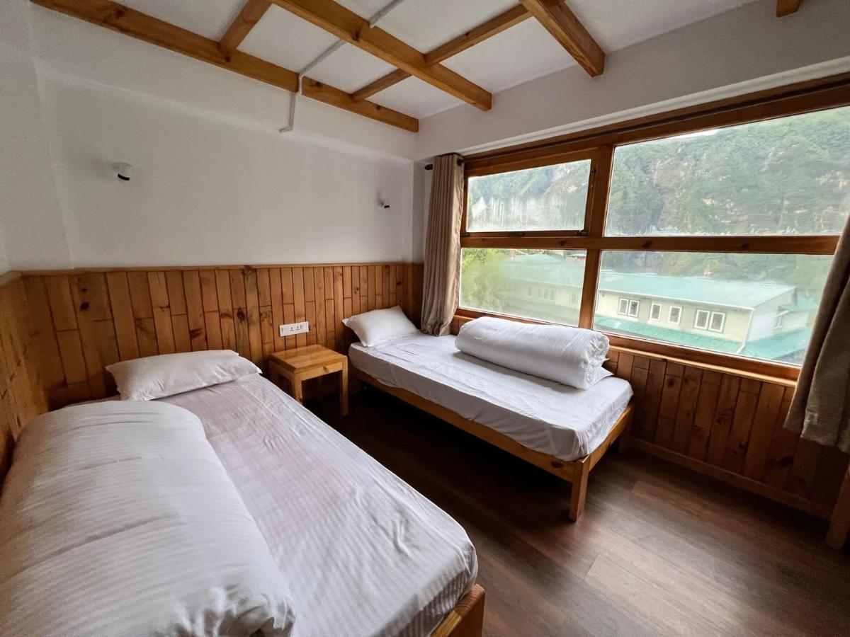 Hotel Camp De Base Namche エクステリア 写真
